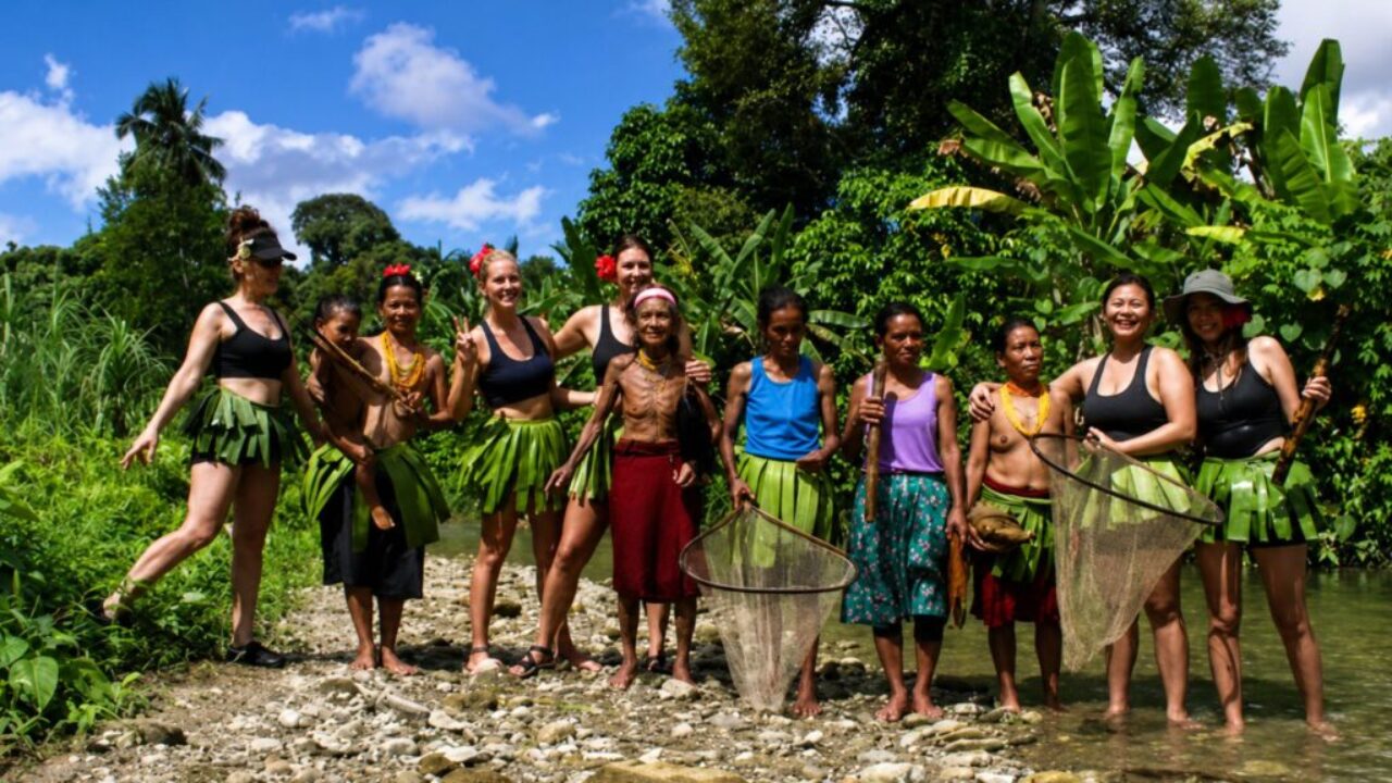 Slider Visit Mentawai Tribe (4) Slider Visit Mentawai Tribe (4)